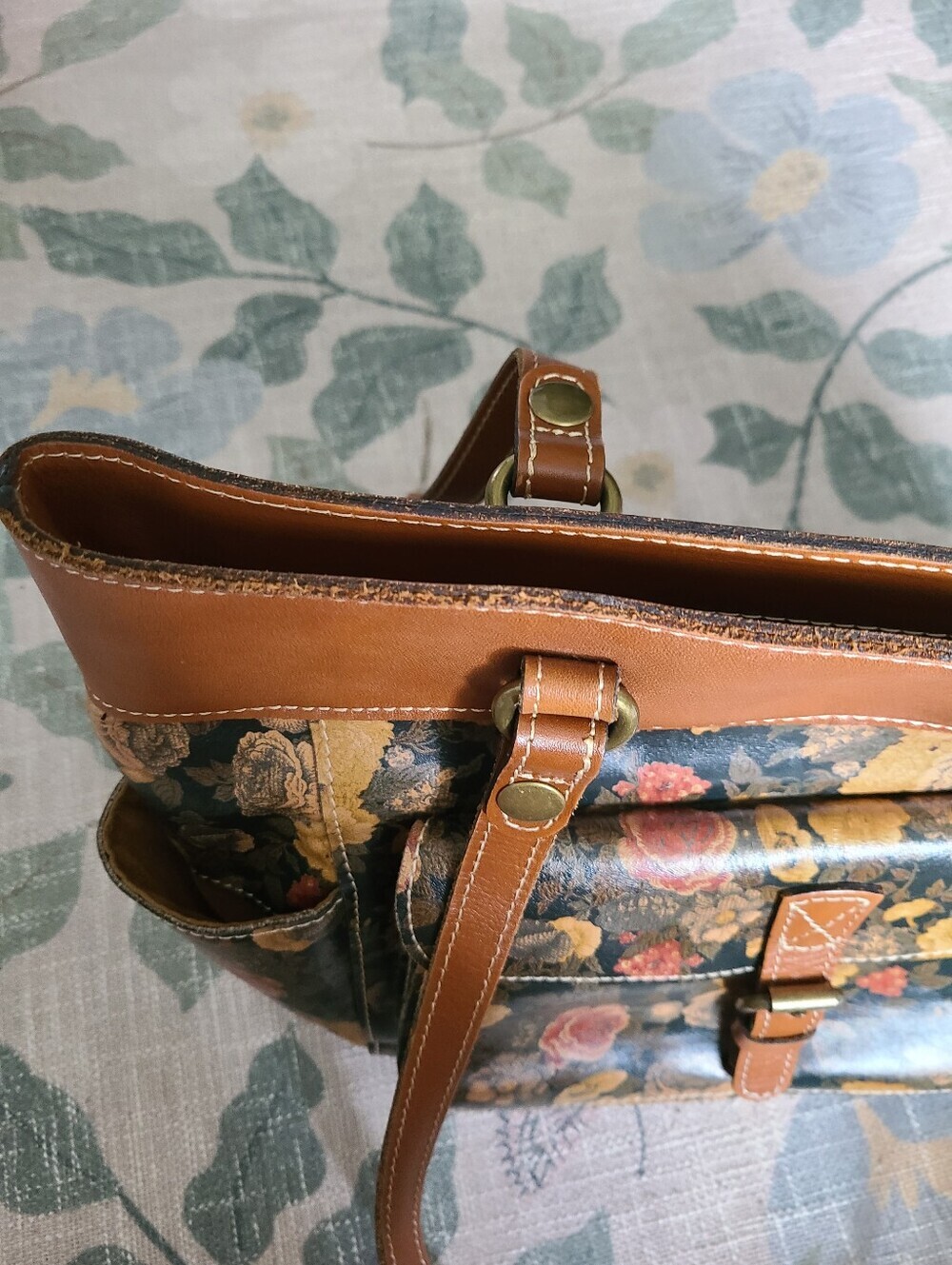 Patricia Nash Bolsena Tote - Picture 8 of 8